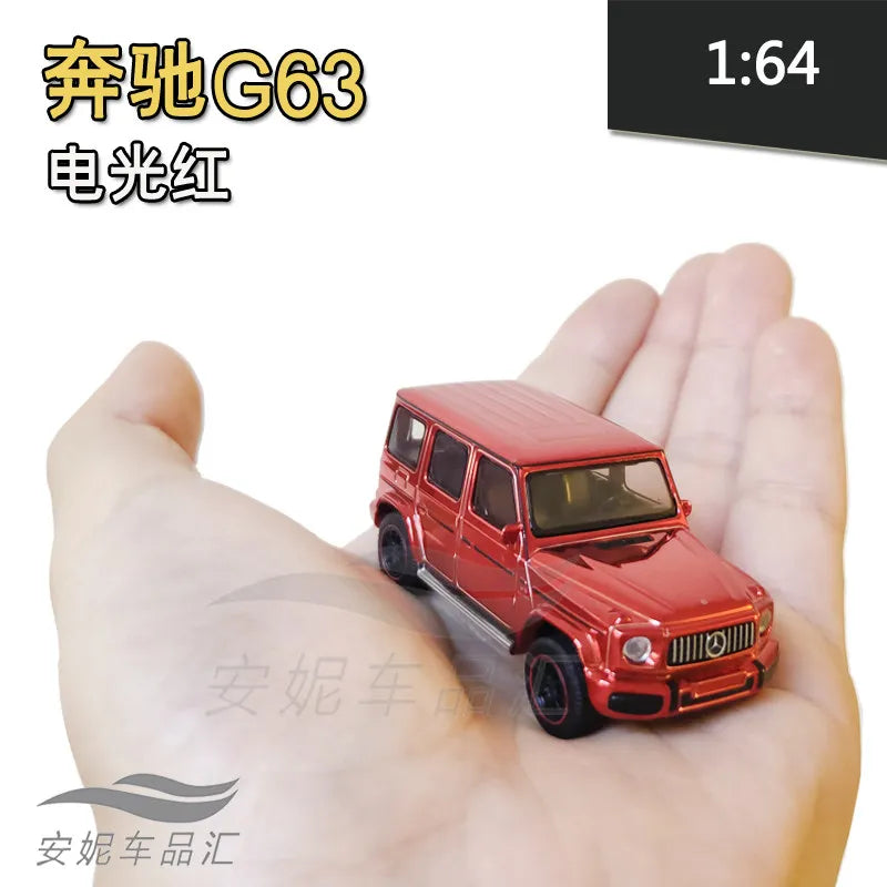 1/64 XCARTOYS Children's Toy Car Alloy Car Model Toy Mercedes-Benz Photo Car No. 157
