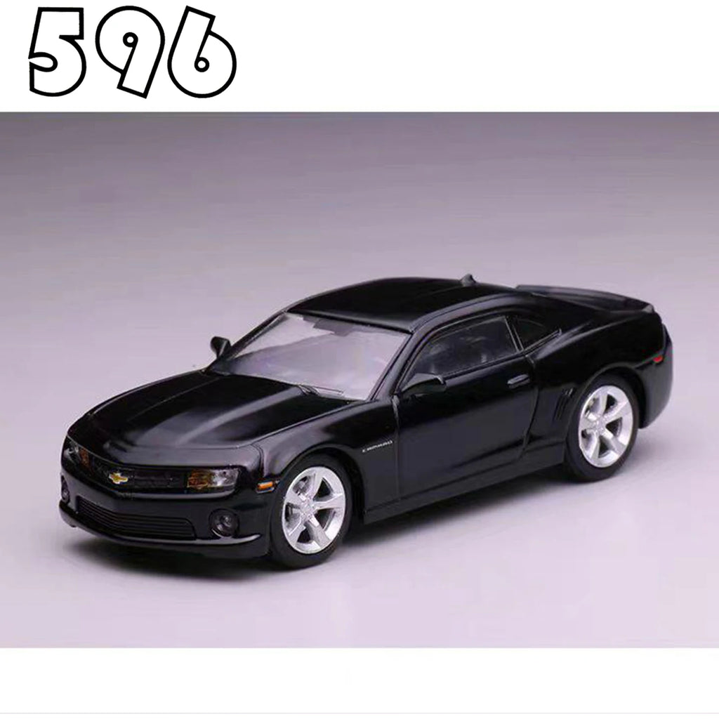 596 1/64 Chevrolet Sabon Federal Police Car of The Mexican Federation Car Alloy Motor Vehicle Diecast Metal Model Kids Toys Boys