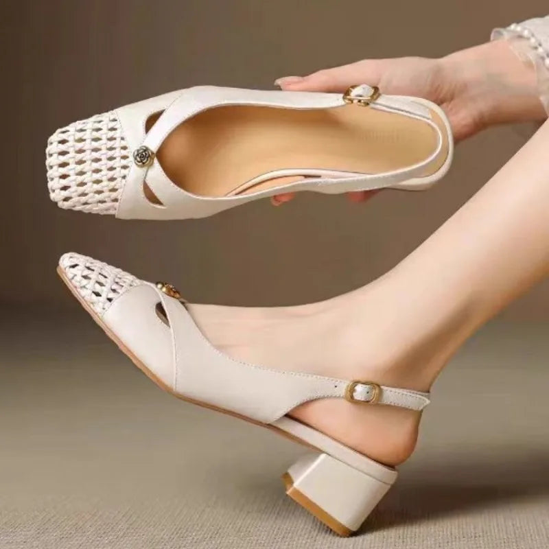 Women's French-style closed-toe sandals, chunky heel, versatile woven shoes, 2026 summer hollow breathable flats