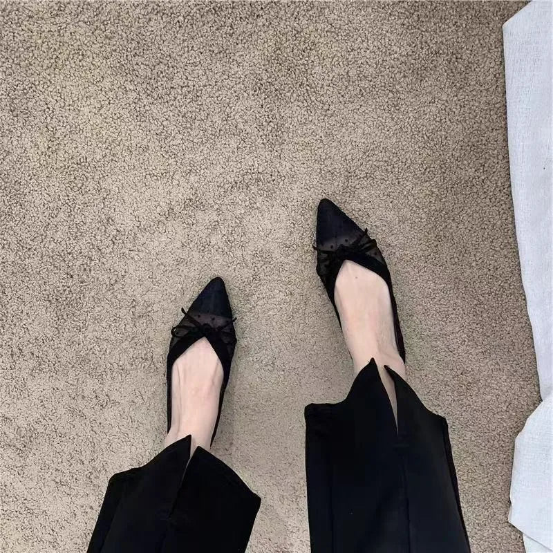 2026 Summer New Polka Dot Single Shoe Air Mesh Pointed Toe Butterfly Knot Soft Bottom Shallow Mouth Flat Heels Casual Women Shoe