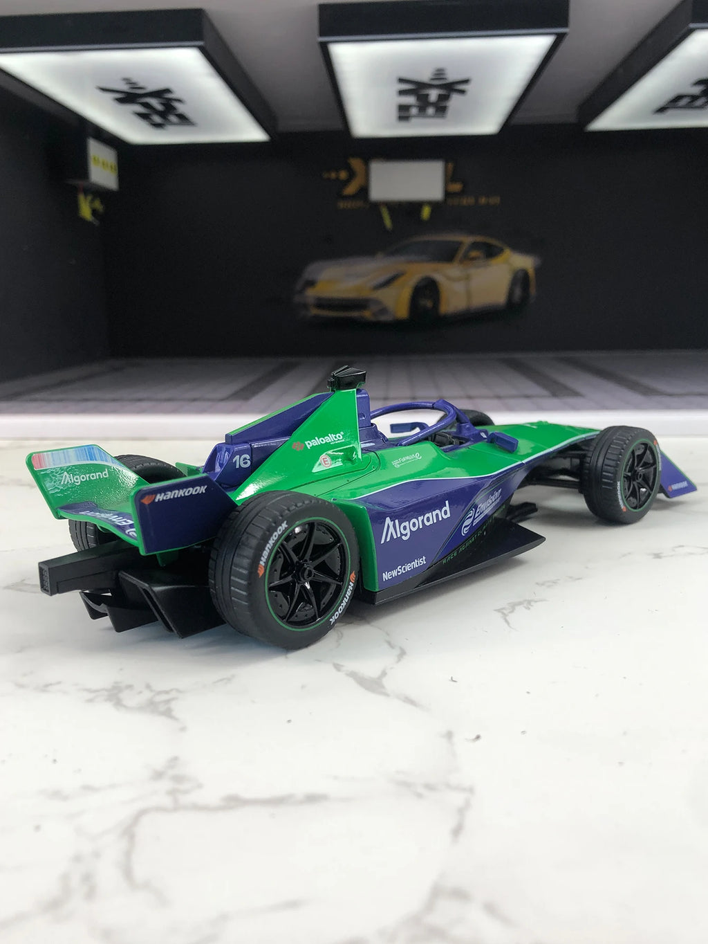 TSC 1:24 Simulation Zinc Alloy The ABB FIA Formula E Envision Model Car, Static Ornament, Metal Collectible Gift Car