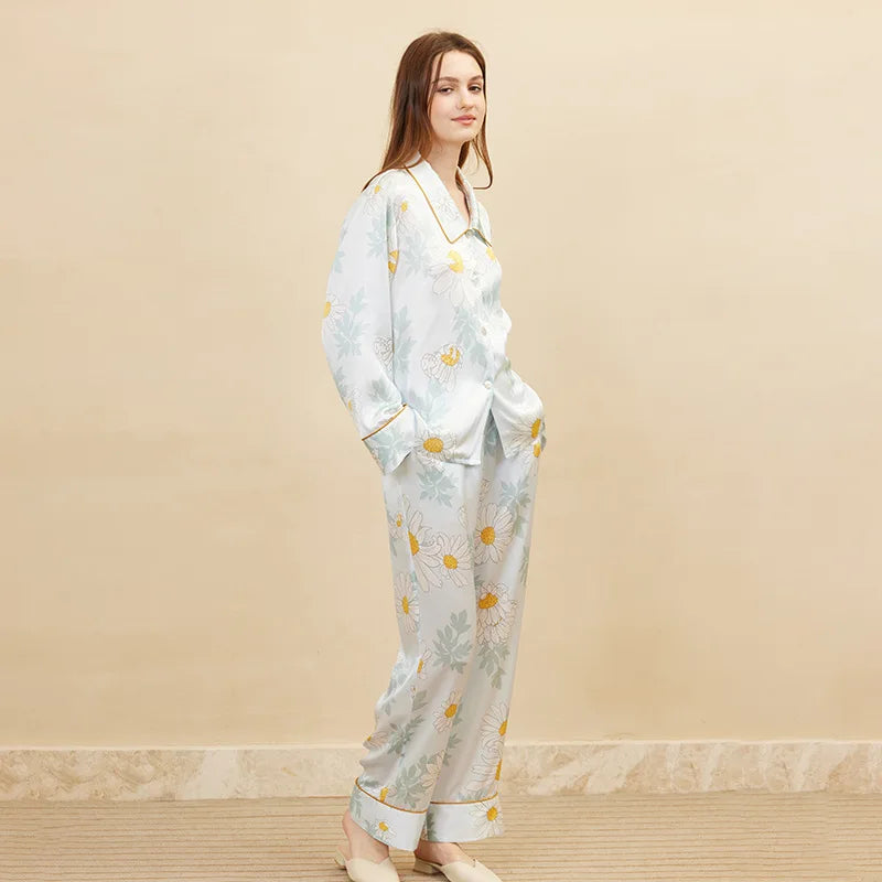 Fashion Daisy Print Pajamas Women Long Sleeve Elegant 100% Mulberry Silk Loungewear High End Home Suit Ladies Sleepwear