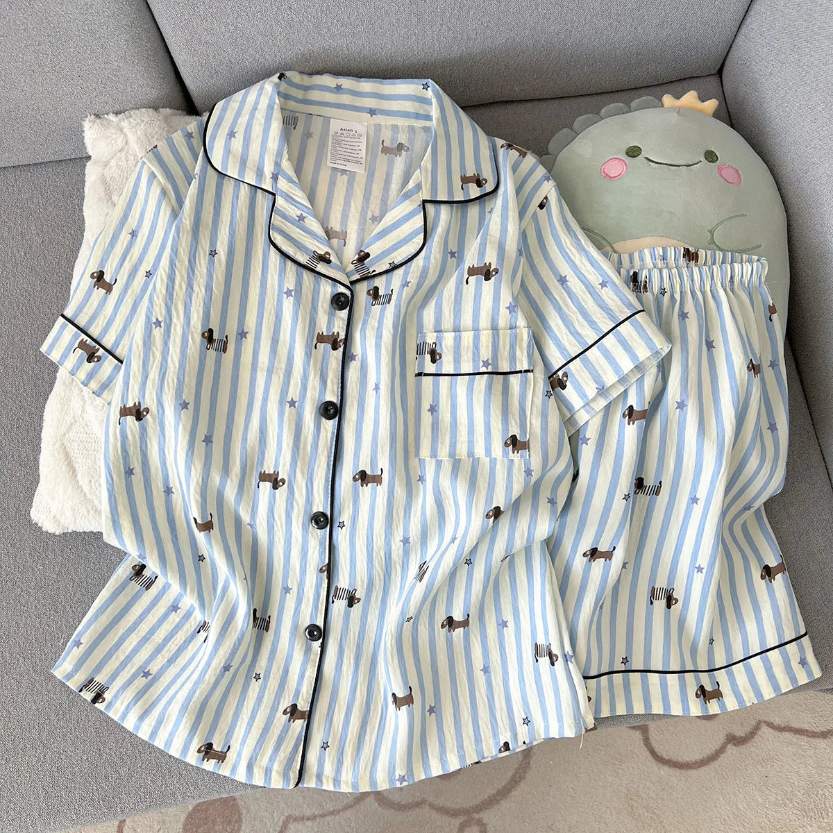 Women's Summer Pajamas, Thin Striped Puppy Pattern Short-Sleeved Shorts, Sweet and Cute, Can Be Worn Outside in Summer Home Wear