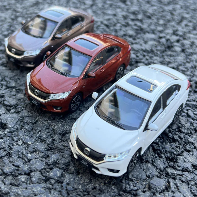 1:43 Original Model,Honda Greiz,Alloy Car Model for Display,Gift and Collections