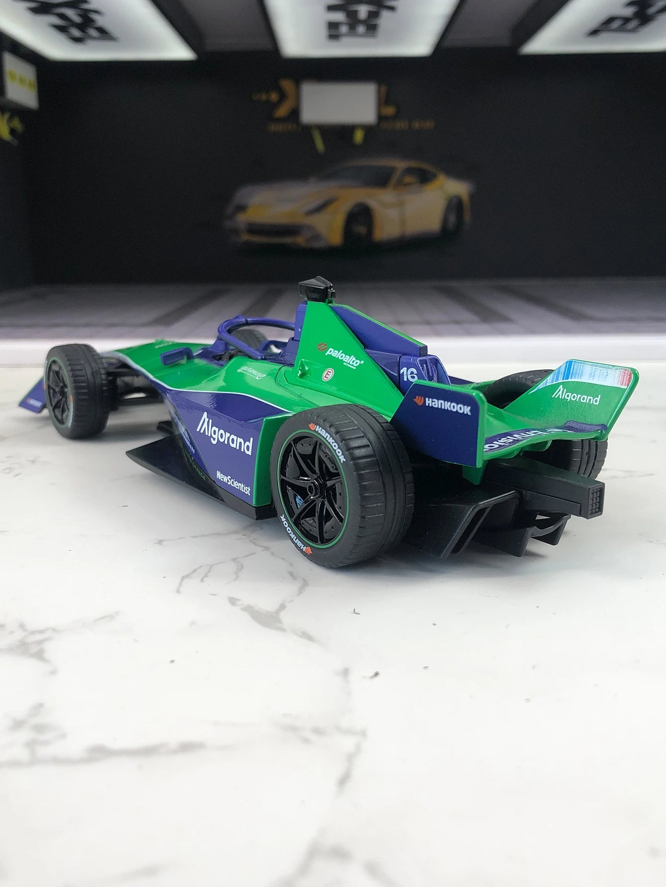 TSC 1:24 Simulation Zinc Alloy The ABB FIA Formula E Envision Model Car, Static Ornament, Metal Collectible Gift Car