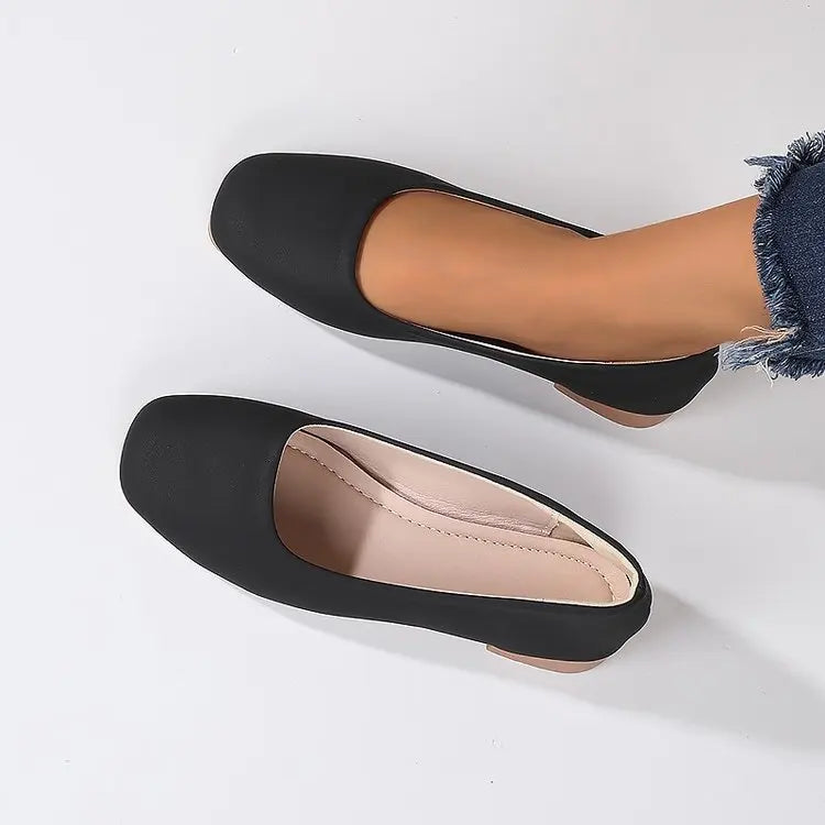Soft Leather Round Toe Slip-On Shoes 2026 Spring Casual Office Footwear
