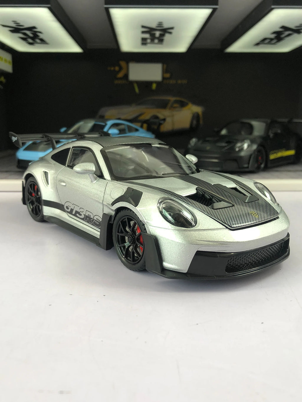 1:24 Simulation Zinc Alloy GT3 RS Model Car, Static Ornament, Metal Collectible Gift Car