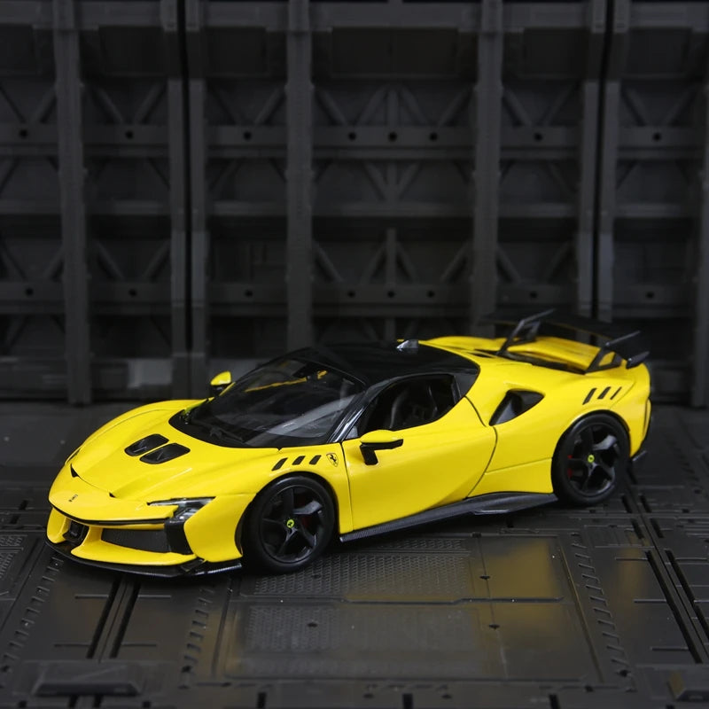 Bburago 1:24 simulation Ferrari SF90 XX Stradale alloy car model, doors and trunk can be opened rich in details, finely crafted