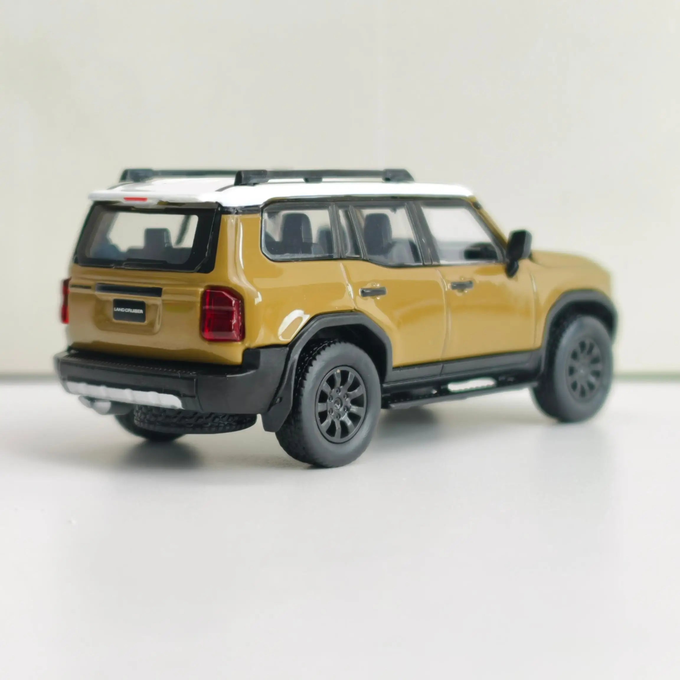 TH 1:64 simulation Toyota Prado LC250 alloy car model engine hood can be opened static ornament off-road vehicle model gift