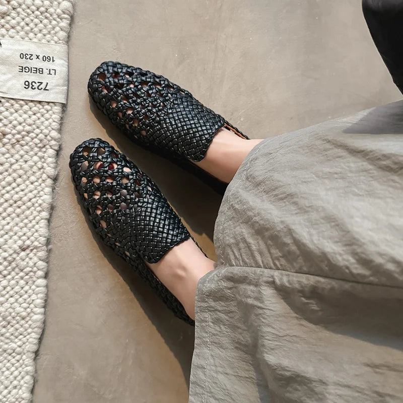 2026 Fashion Hot Sale Genuine Leather Braided Sandals Women Low Heel Breathable Summer Loafers Sandals Female Leisure Pumps