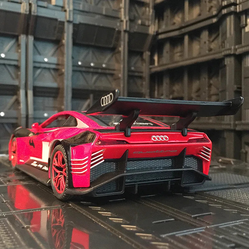 1:32 Audi e-tron alloy car model doors and engine hood, trunk can be opened has simulated sound and lighting functions
