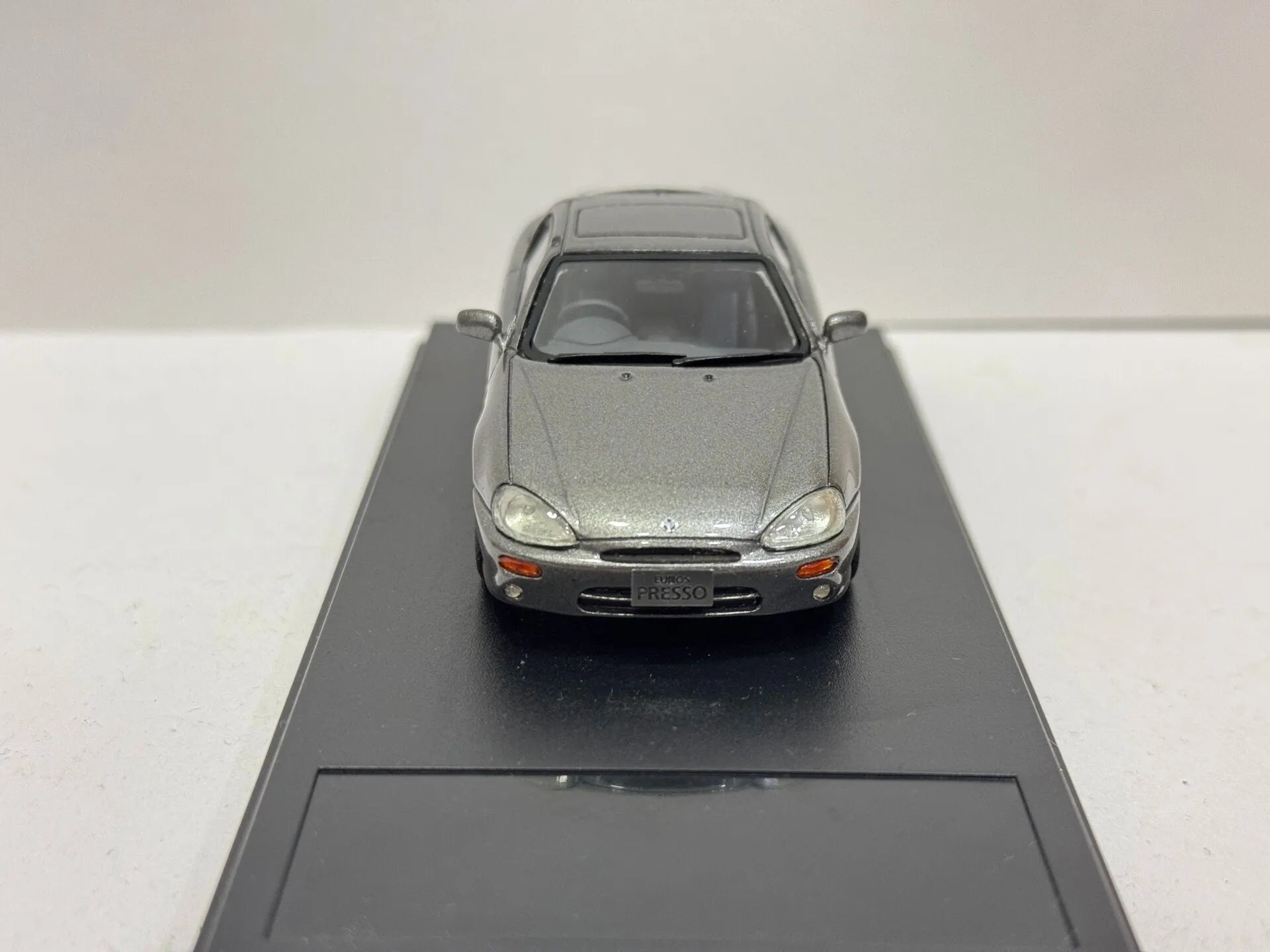 Flaws Explosion Window No Nameplate No Color Box Hi Story 1/43 Scale Eunos Presso Resin Car Model
