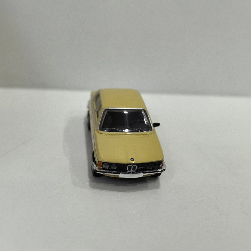 BREKINA HO 1/87 Scale SKODA 1203 Plastics Car Model