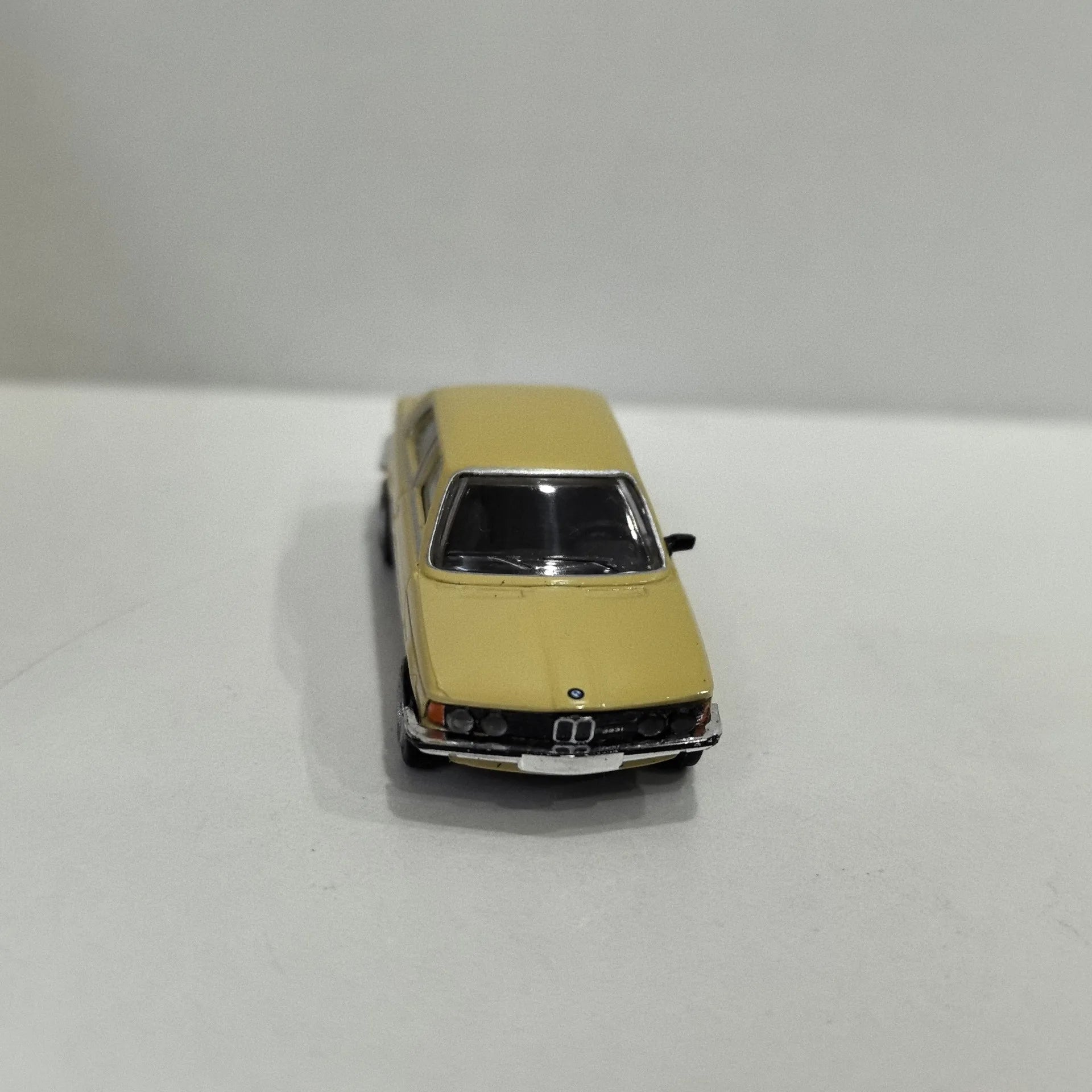 BREKINA HO 1/87 Scale SKODA 1203 Plastics Car Model