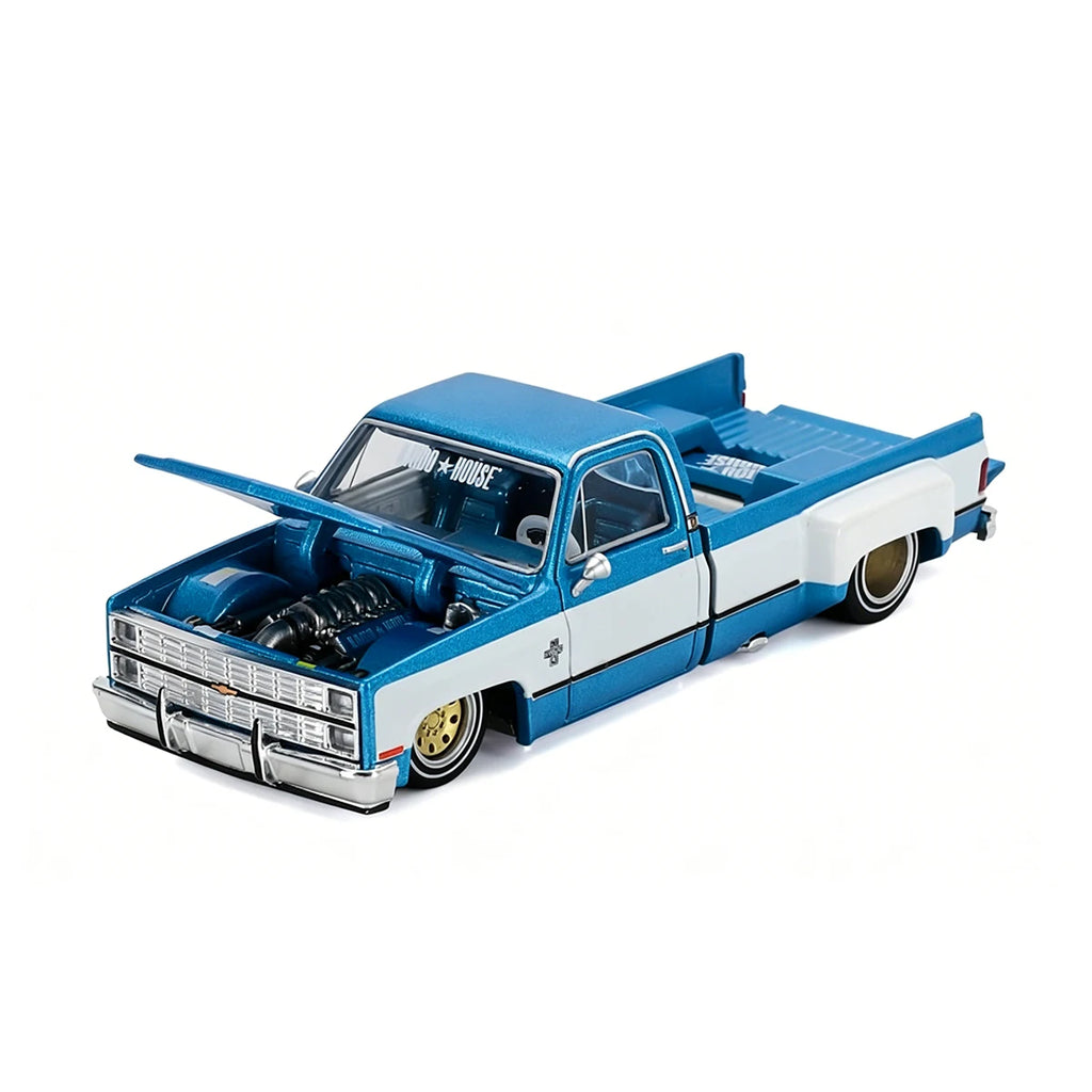 In Stock Ready To Ship Kaido House 1:64 Chevrolet Silverado Dually Vintage Spec V1 Open Hood Lowrider Diecast Car Model