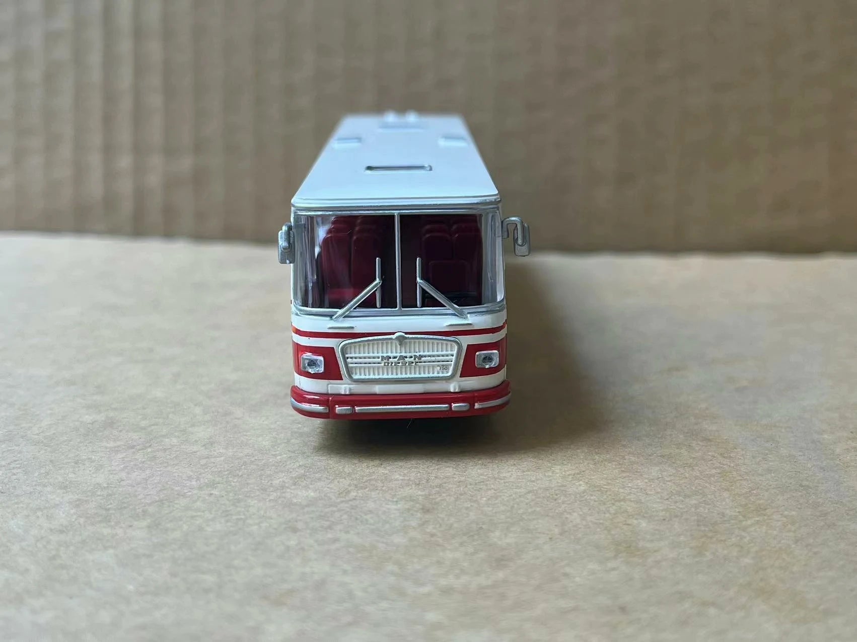 Box Cracking BREKINA 1/87 Scale HO MAN 750 6 Plastics Car Model