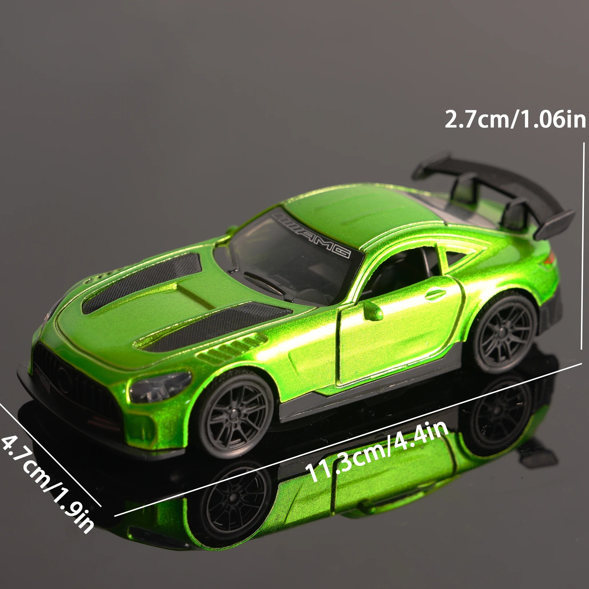 1:32 Scale Green Amg Gt Die-Cast Car Model, Alloy Sports Car with Openable Doors, Suitable for Children and Car Enthusiasts, Collectible Pull-Back Toy Car