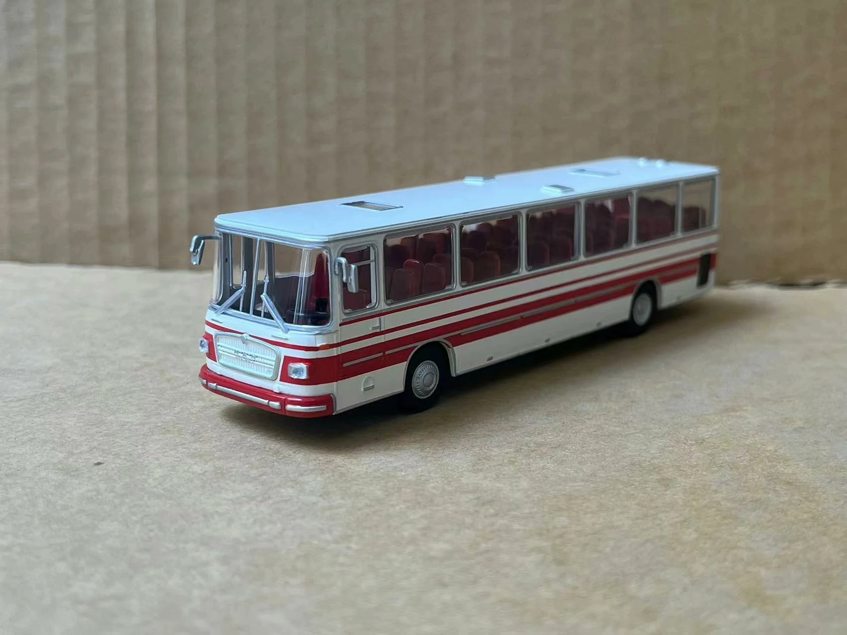 Box Cracking BREKINA 1/87 Scale HO MAN 750 6 Plastics Car Model