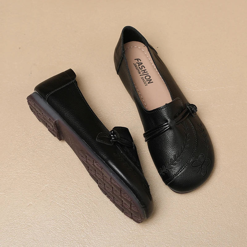 Ladies' mother's shoes, elderly shoes, slow - walking shoes, soft - soled comfortable slip - on lazy shoes, trendy