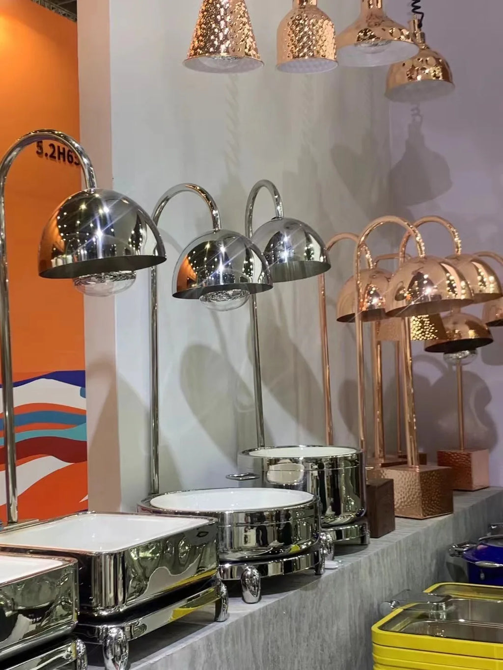 Luxury Silver 304 Stainless Steel Buffet Food Heat Preserving Lamp Food Warmer Set with Ceramic Food Basin for Wedding