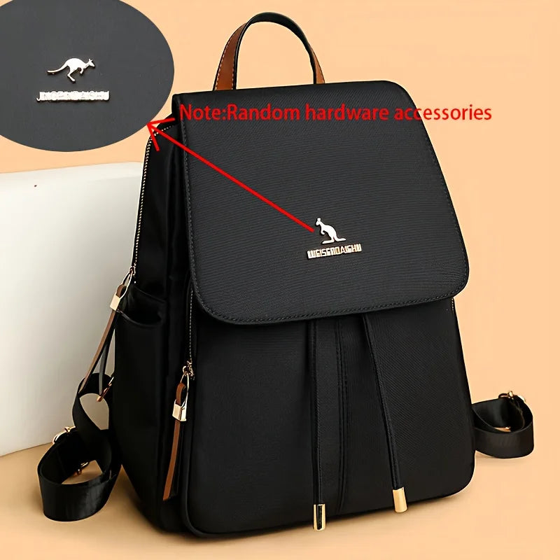 Modischer Damenrucksack mit großem Fassungsvermögen |   Leichtgewichtig, Verstellbare Schultergurte, Strapazierfähiges Futter, Reißverschluss, Schwarz mit weißem Logo, Perfekt für Reisen & den täglichen Weg zur Arbeit,