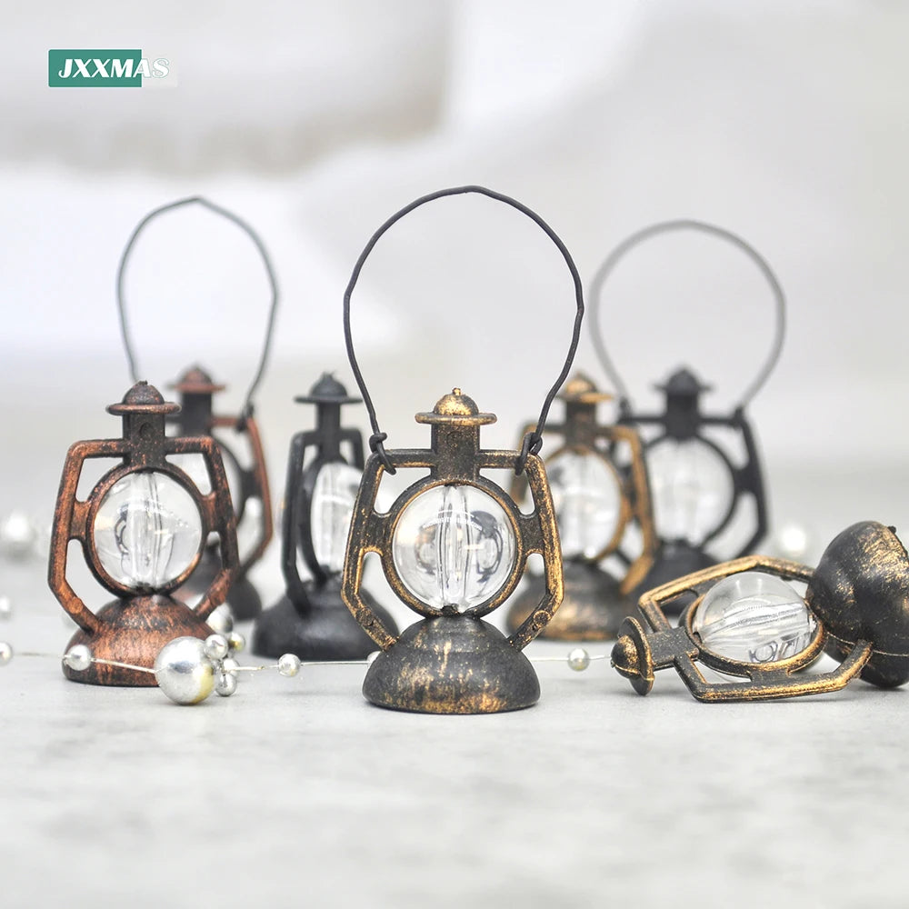12Pcs Retro Baron Lantern Mini Oil Lamp Decoration Doll House Pendant Ornaments Lantern Festival Children's Christmas Gifts