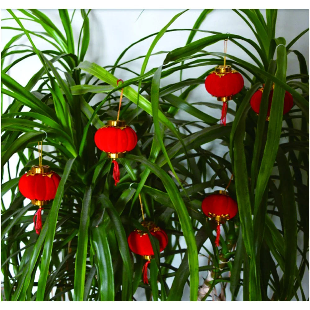 2 Pcs/Pack Small Red Traditional Chinese Lanterns, Mini Layout Lantern for Festival/ Wedding/ Party Hotel Festival Decorations