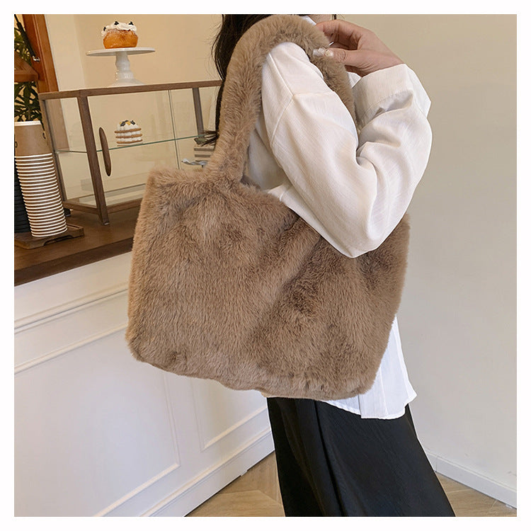 Autumn and Winter New Plush Large Bag, Furry Women's Bag, Fashionable Ins Handbag, Versatile Tote Bag, One-Shoulder Style Women's Bag