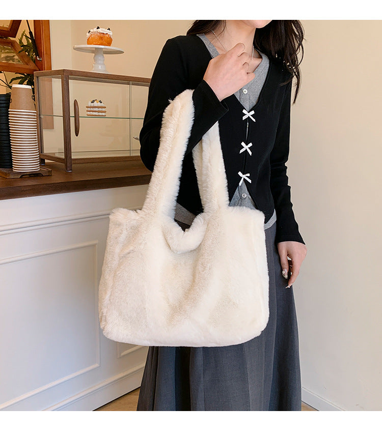 Autumn and Winter New Plush Large Bag, Furry Women's Bag, Fashionable Ins Handbag, Versatile Tote Bag, One-Shoulder Style Women's Bag