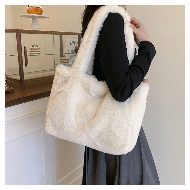 Autumn and Winter New Plush Large Bag, Furry Women's Bag, Fashionable Ins Handbag, Versatile Tote Bag, One-Shoulder Style Women's Bag