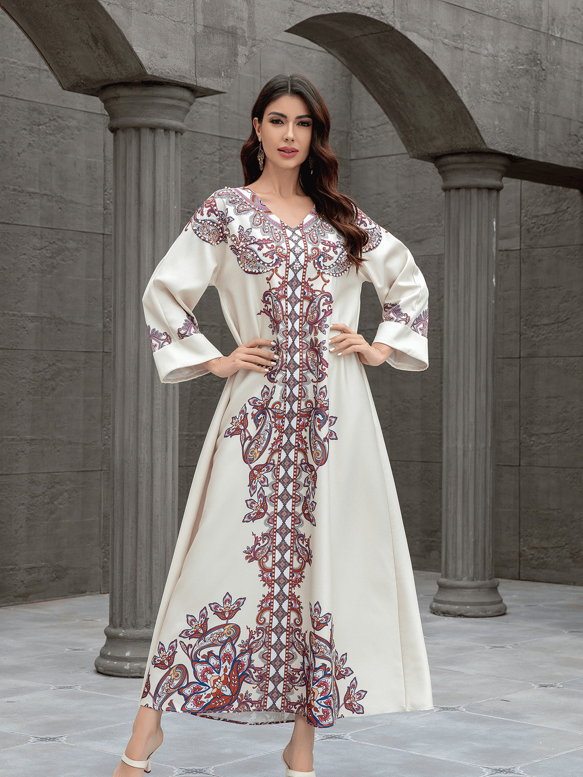 Sw0826 Middle East Cross-Border Muslim Women's Robe Elegant Printed Beaded Dress Dubai Export Abaya