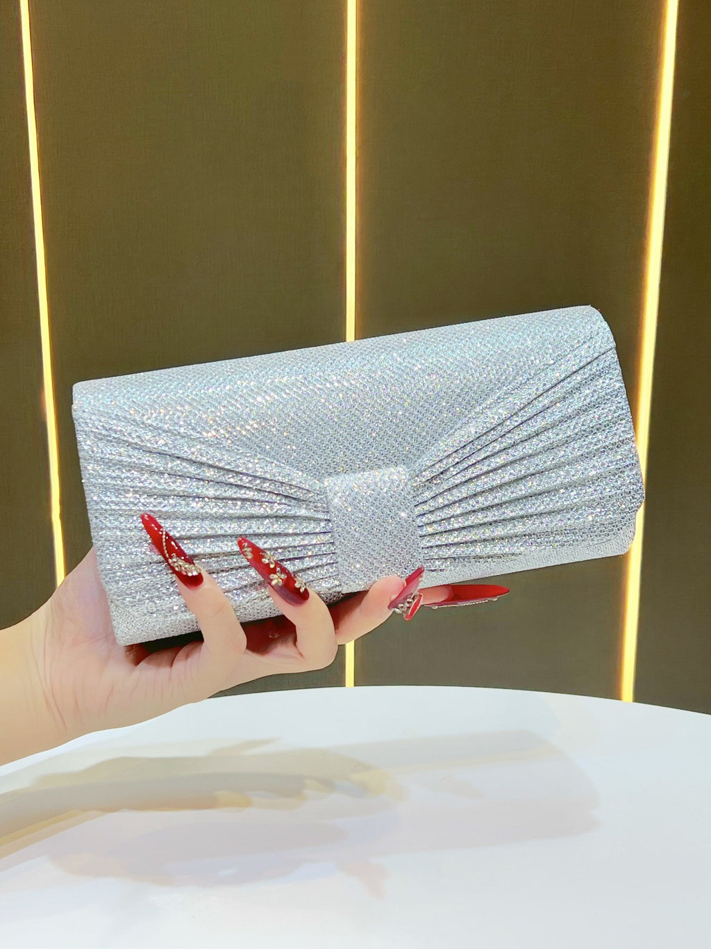 New Fashion Banquet Bag Shiny Clutch Bag Ladies Chain Crossbody Shoulder Mini Bag Celebrity Dress Cheongsam Bag