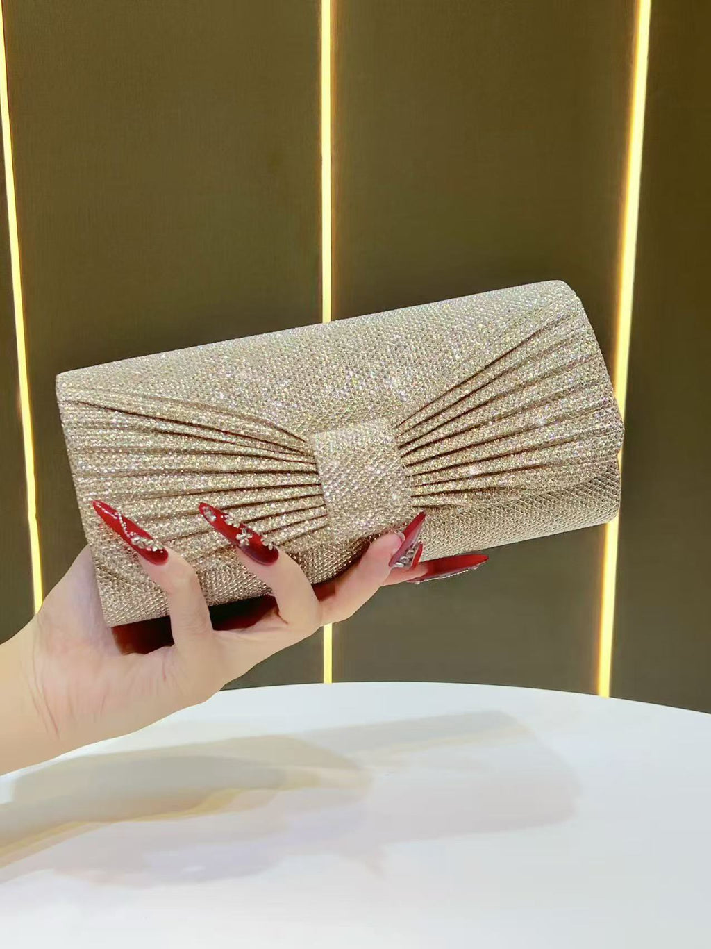 New Fashion Banquet Bag Shiny Clutch Bag Ladies Chain Crossbody Shoulder Mini Bag Celebrity Dress Cheongsam Bag