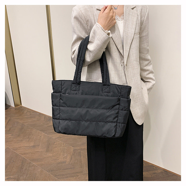 Foreign Trade New Simple Tote Bag Women's Large-Capacity Commuter Handbag Lightweight Nylon Cloth College Student Shoulder Bag