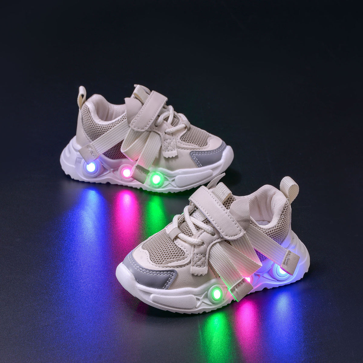 2024 Spring and Autumn New Breathable Children's Running Shoes Mesh Surface 1-6 Years Old Dad Shoes LED Luminous Children's sneaker Trendy