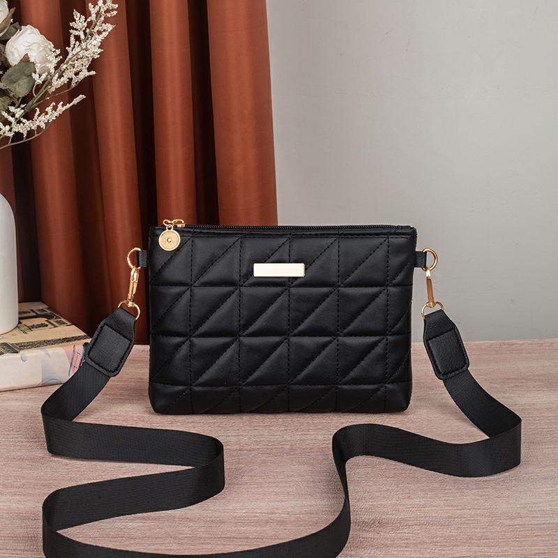 2025 New Triangle Embroidered Small Square Bag Ladies Bag Cross-Border Women's Bag Wholesale Fashion Versatile Chain Small Bag