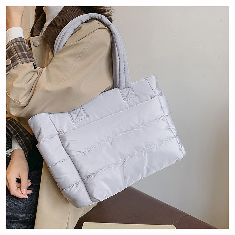 Foreign Trade New Simple Tote Bag Women's Large-Capacity Commuter Handbag Lightweight Nylon Cloth College Student Shoulder Bag