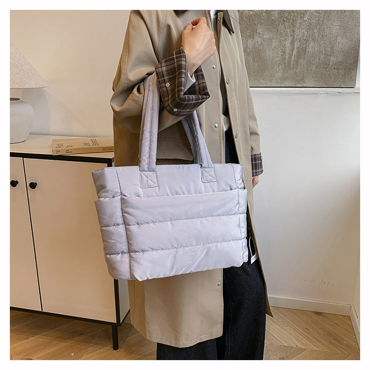 Foreign Trade New Simple Tote Bag Women's Large-Capacity Commuter Handbag Lightweight Nylon Cloth College Student Shoulder Bag