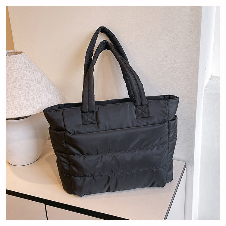 Foreign Trade New Simple Tote Bag Women's Large-Capacity Commuter Handbag Lightweight Nylon Cloth College Student Shoulder Bag