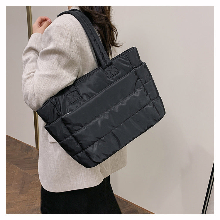 Foreign Trade New Simple Tote Bag Women's Large-Capacity Commuter Handbag Lightweight Nylon Cloth College Student Shoulder Bag