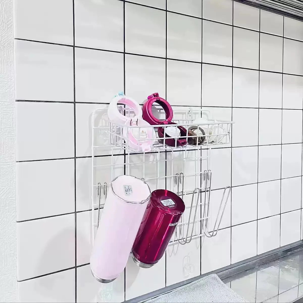 Küchen-Aufbewahrungsregal, hängendes Tassen-Trockengestell für Wasserflaschen, Kaffeetassen, Aufbewahrung mit Haken, platzsparender Badezimmer-Organizer