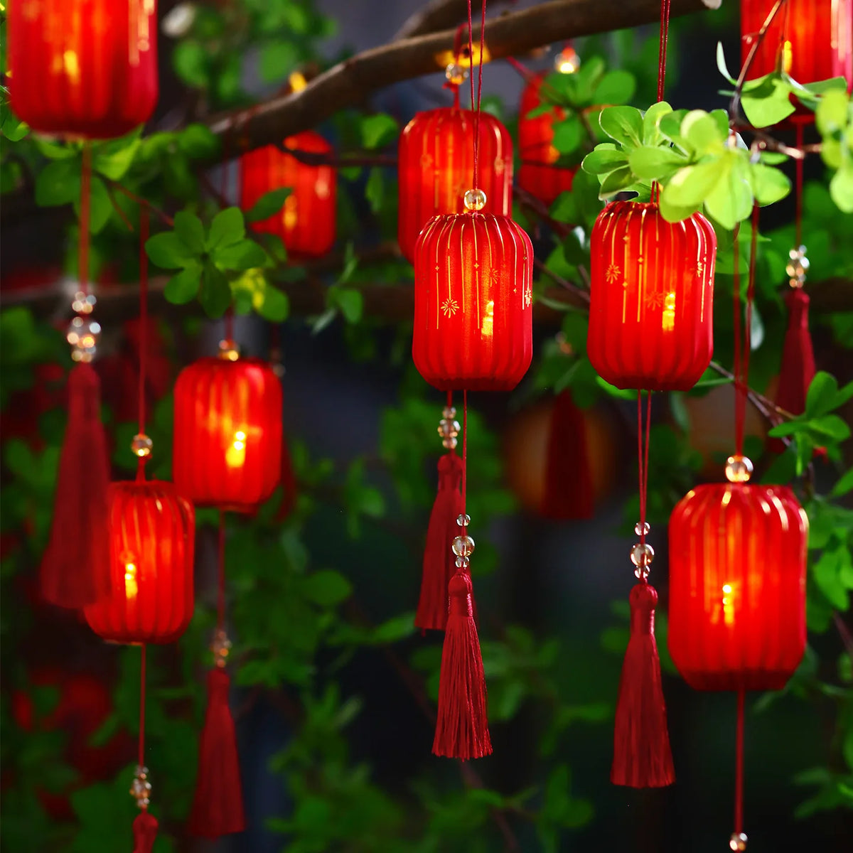 2025 Mid-Autumn Festival Lantern Decoration Celebrate New Year Party Decor Luminous Small Lanterns Hanging Ornament For Xmas