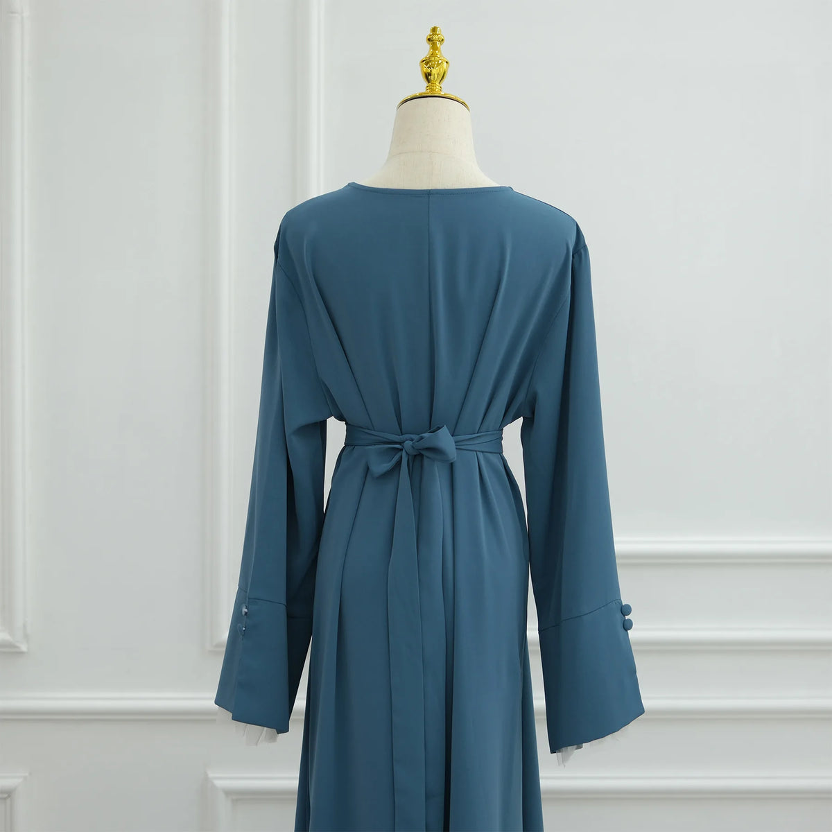 2025 Ramadan Modest Muslim Women's Clothes Elegant Arabic Back Belted Abaya Dress with Lace Sleeves Islamic Flared Maxi Robe