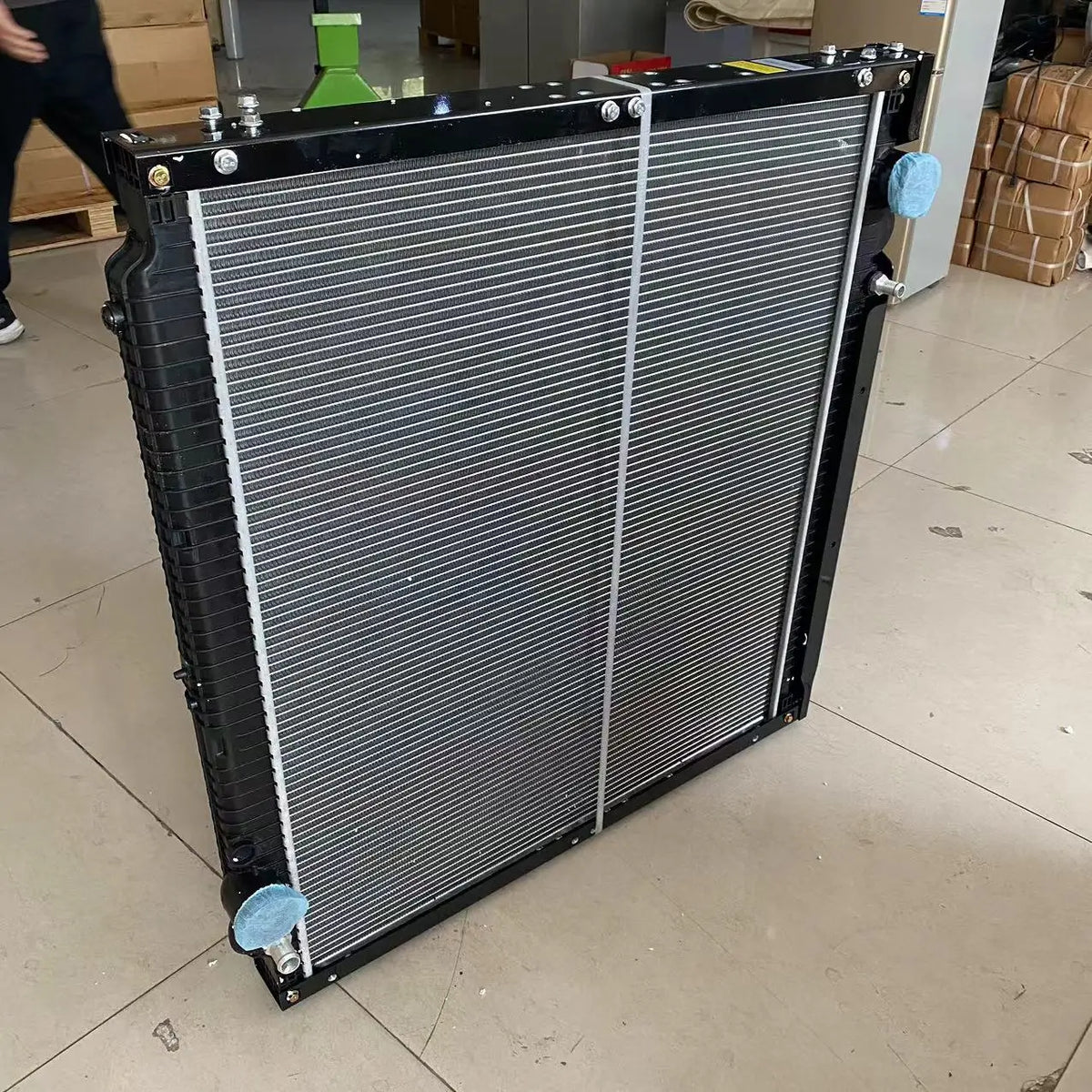 Autoteile 752W06100-0081 LKW-Karosserieteile für Kühlerbaugruppen