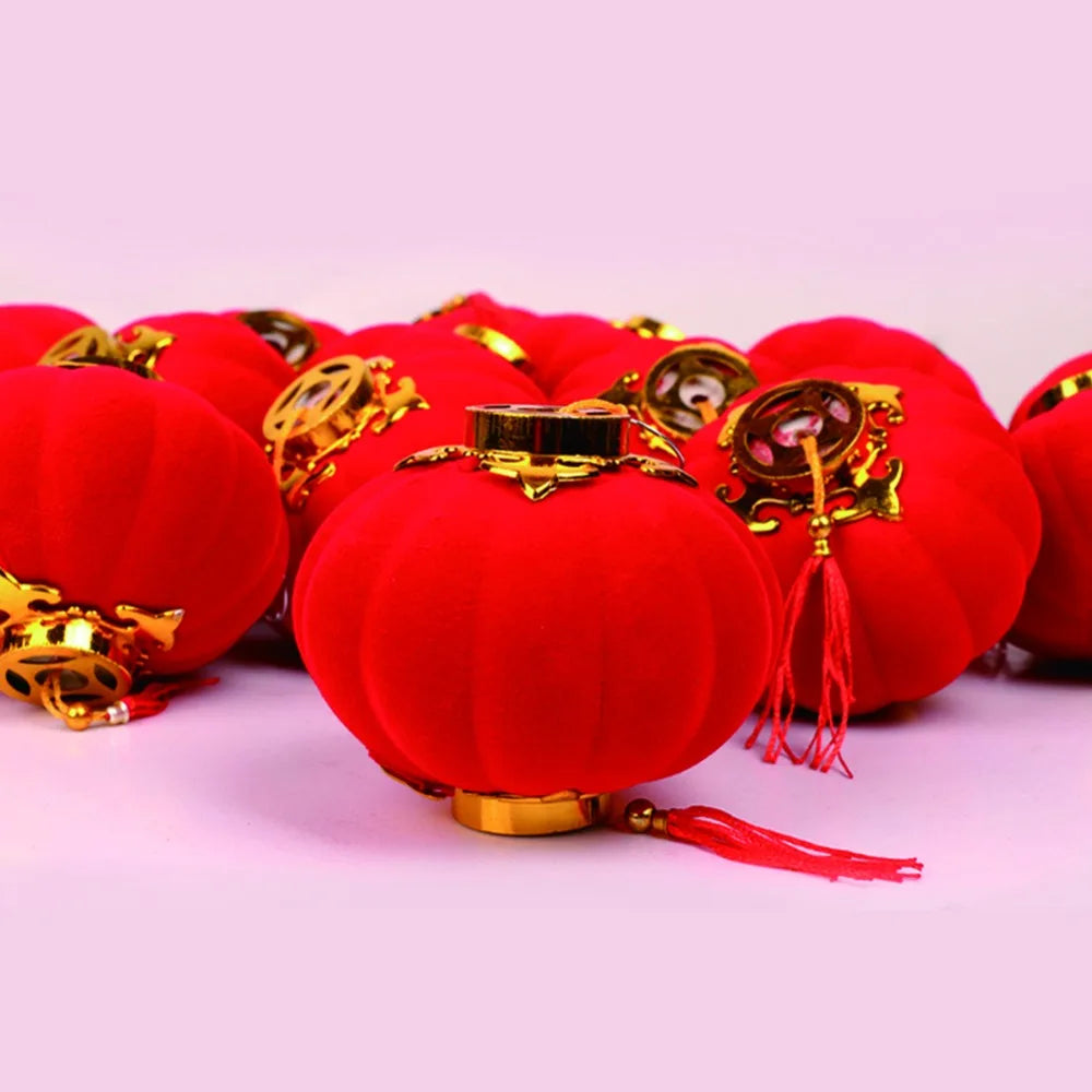 2 Pcs/Pack Small Red Traditional Chinese Lanterns, Mini Layout Lantern for Festival/ Wedding/ Party Hotel Festival Decorations