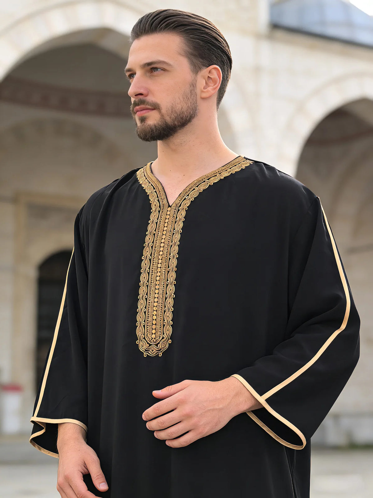 2026 Ethnic Style Muslim Clothing Eid Middle East Robe Men Thobe Arab Islamic Kaftan with Pocket Loose Casual Embroidered Abayas