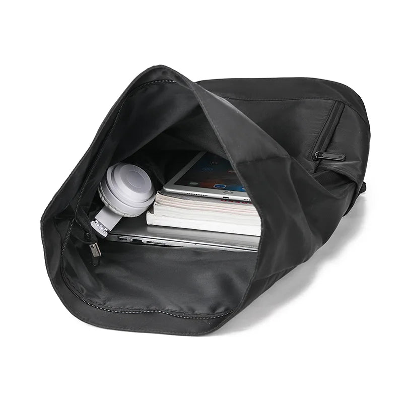 Europa und die Vereinigten Staaten: Neuer Roll-Top-Rucksack für Herren, Business- und Freizeitrucksack mit Rollverschluss.