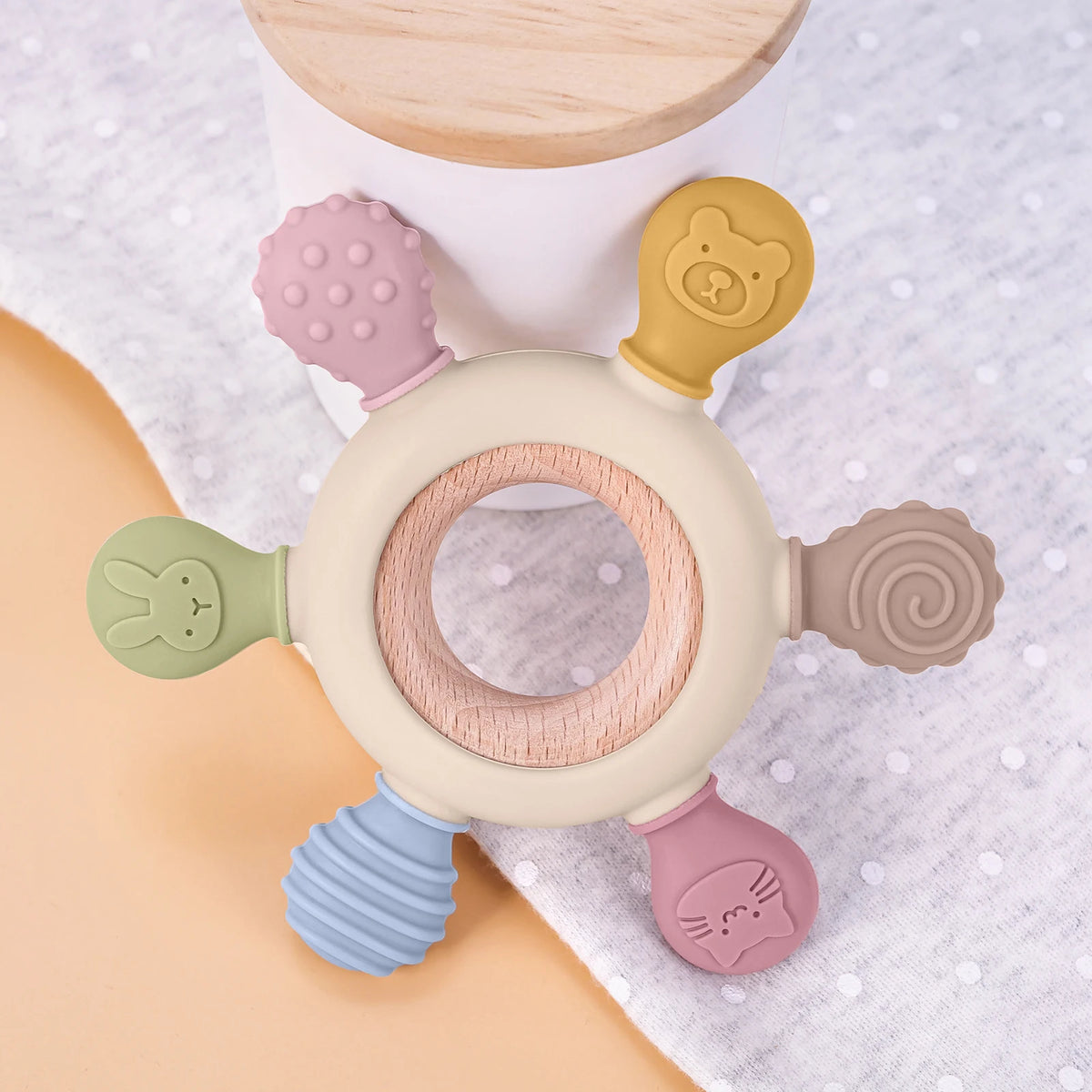 1PC Silicone Teether Baby Ring Shape Wooden Teether Ring Kid Gift BPA Free Silicone Children Goods Kid Teething Toy