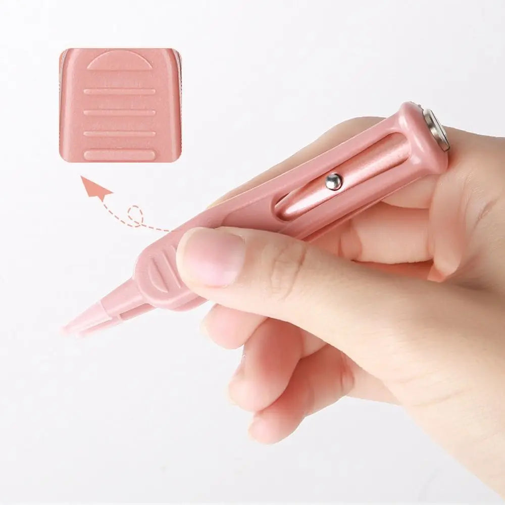 1PC Baby Dig Booger Clip Infants Clean Ear Nose Navel Safety Tweezers Safe Forceps Cleaning Supplies Forceps With LED Light
