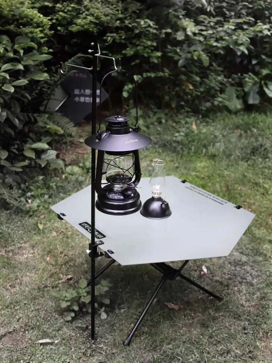 Retro Classical Kerosene Lamp for Outdoor Camping, European Small Horse Lantern Atmosphere Tent Lamp Hand Lamp 20cm H
